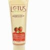 BERRYSCRUB™ Strawberry & Aloe Vera Exfoliating Face Wash